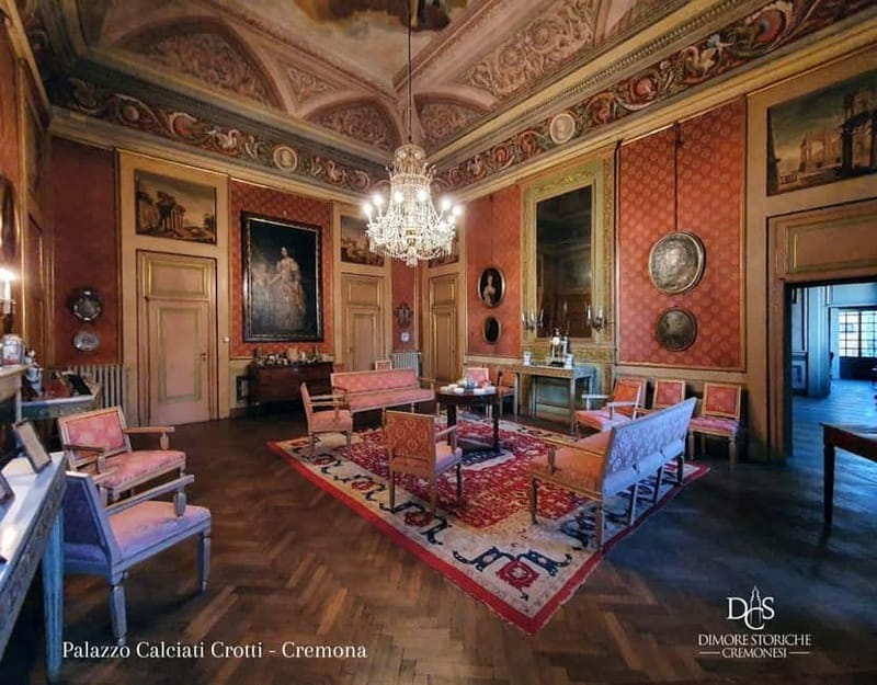 Cremona: Cremonese Historic Houses - Exploring the Cremonese Palaces and Villas