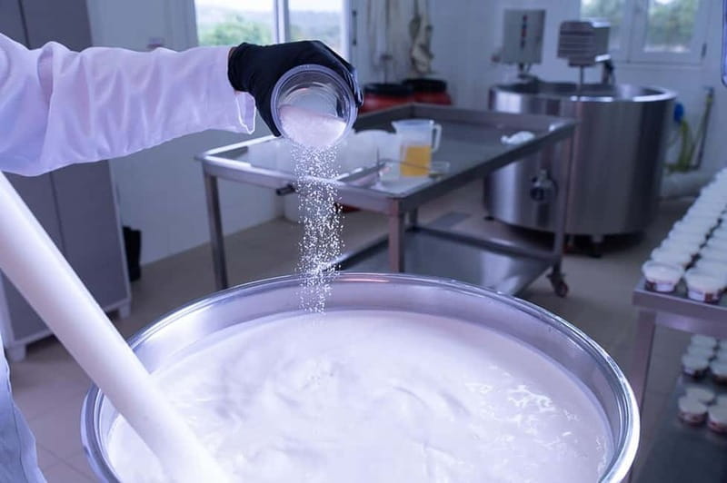 Crete: Farm Visit with Cheese Tasting and Milking Experience - Tasting Crete’s Flavors