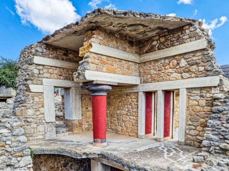 Crete: Knossos Palace, Heraklion City, Market Guided Tour - Exploring Crete’s Heart: Knossos, Heraklion, and a Cretan Farm
