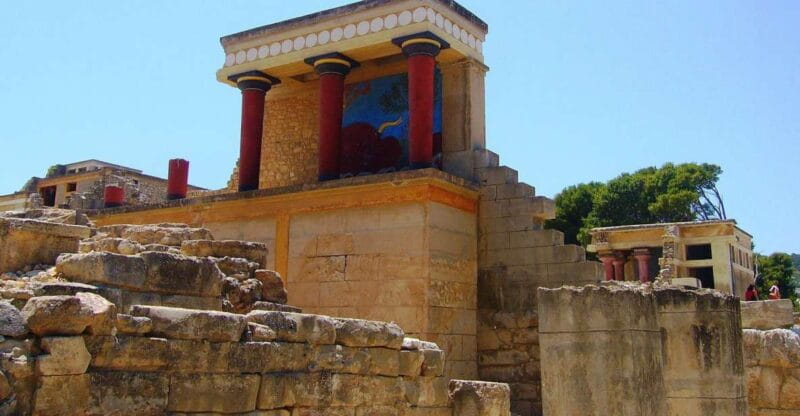 Crete: Knossos Palace & Heraklion Guided Tour - Discovering Crete’s Treasures: A Deep Dive
