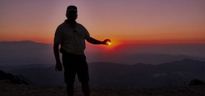Crete: Land Rover Safari with Sunset Viewing, Dinner, & Wine - Experience in Detail: A Journey into Crete’s Mountains and Flavors