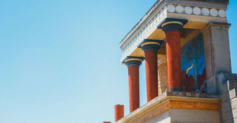 Crete: Palace of Knossos E-Ticket and Audio Guide - Entering the Ancient Minoan World