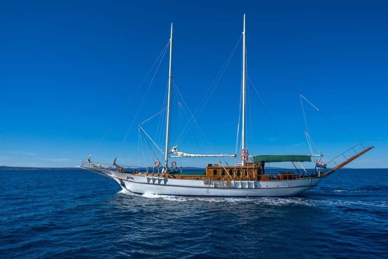 Croatia: 7-Day Gourmet Sailing Adventure from Split - Starting Point: A Warm Welcome at Stobre Marina