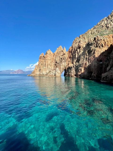 Croisière visite des Calanques de Piana Baignade en vedette - Discovering Corsica’s Coastal Jewel: An In-Depth Review