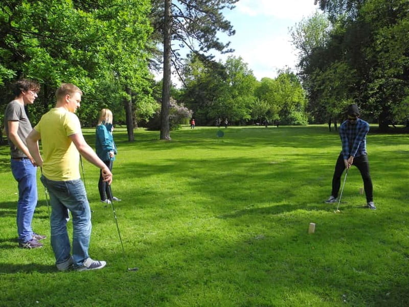 Cross golf in Leipzig: a unique event for companies, friends, and family. - Who will love this?