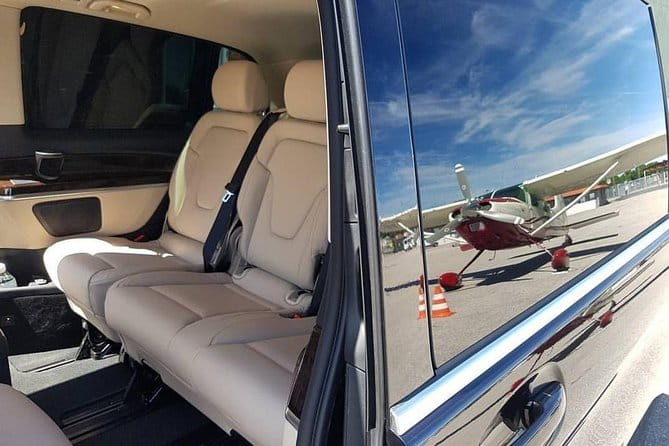 Cruise port VIP Transfer: Cruise port to Stockholm city center 1-6 Passangers - FAQ