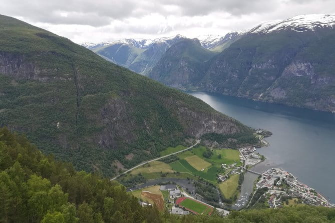 Cruise Special: Private Trip To Canyons And Waterfalls With Flåm Railway - Key Points / Takeaways