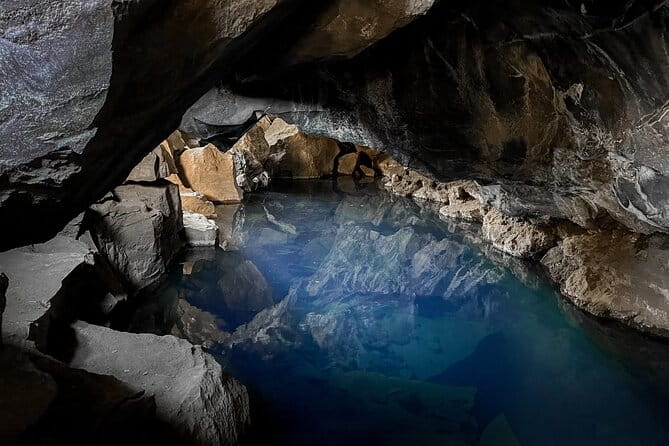 Cruise Tour Godafoss and Myvatn Lake and Dettifoss Small Group - Key points / Takeaways