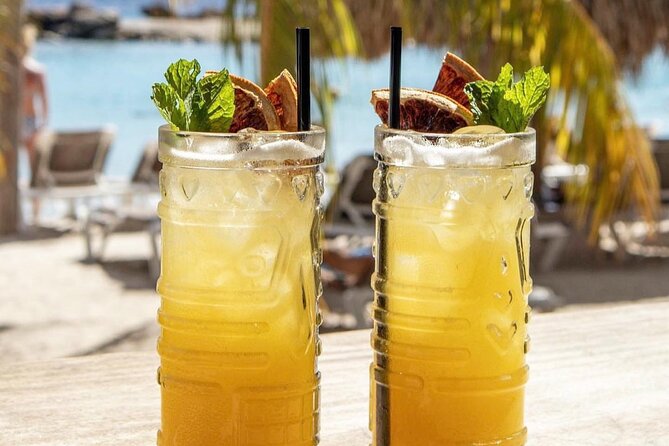 Cruiseport/Beach Transfer: Fun Way to Spend a Day in Curacao - Amenities at Mambo Beach