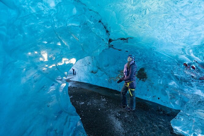 Crystal Blue Ice Cave - Super Jeep From Jökulsárlón Glacier Lagoon - Summary of the Experience