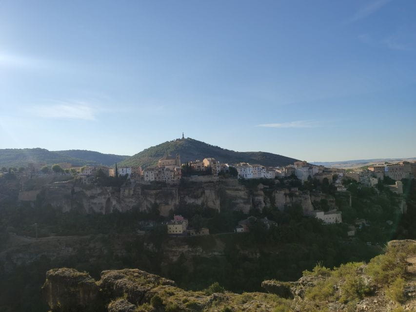 Cuenca: Nighttime Highlights Walking Tour in Spanish - Panoramic Views of River Canyons