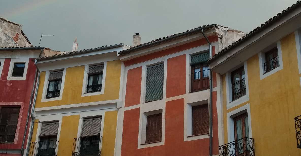 Cuenca: Nighttime Highlights Walking Tour in Spanish - Discovering the Old Fortress