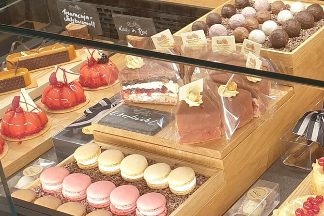 Cultural and culinary pleasure tour through Innsbruck's old town - Key Points / Takeaways