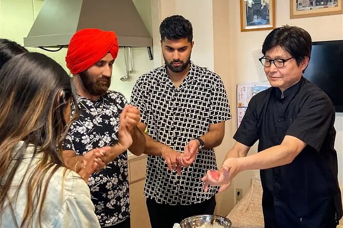 Cultural Cooking Class Featuring Ramen Sushi and Tea Ceremony - Key Points