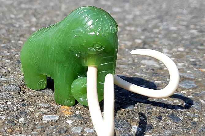 Custom Made Jade Carvings - Purchasing Jade Carvings