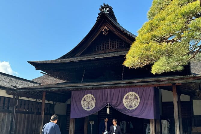 Customizable Takayama Private Half-Day Walking Tour - Important Information