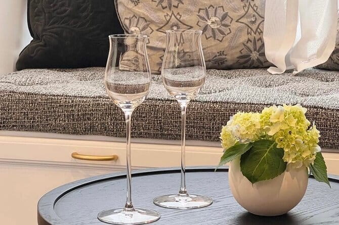 Customize Natural Perfume Making in Tokyo Harajuku - Accessibility and Participation Details