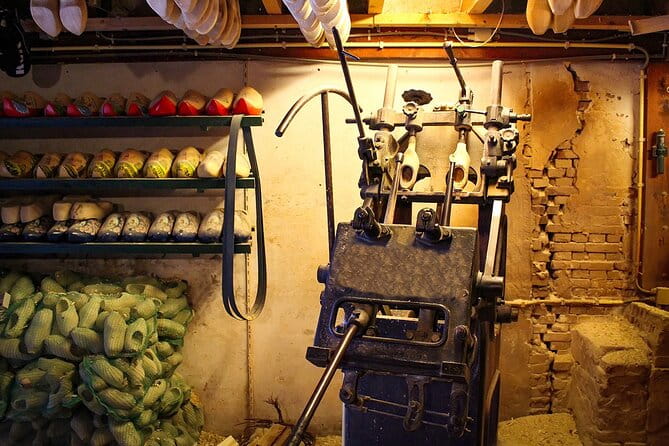 Customized Private Tour in Tesla to Zaandam, Windmills & Volendam - Exploring Zaandam: More Than Just Colorful Buildings