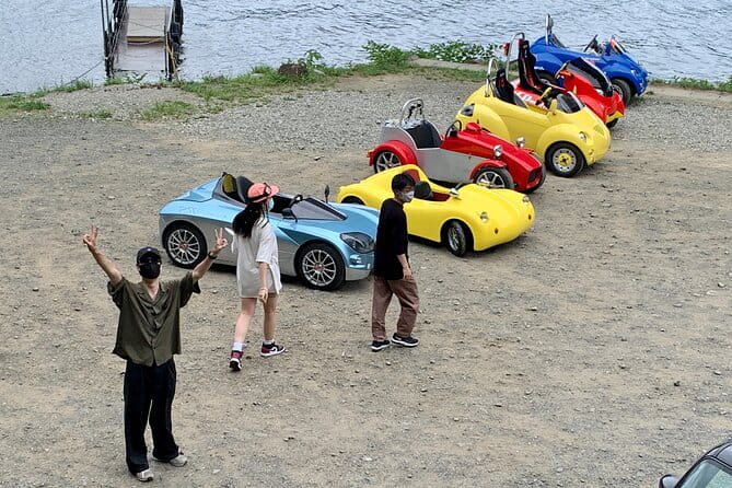 Cute & Fun E-Car Tour Following Guide Around Lake Kawaguchiko - Customer Feedback