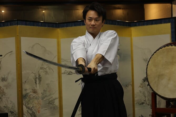 Cutting With Samurai Sword & Shooting With Armor Near Osakacastle - The Sum Up