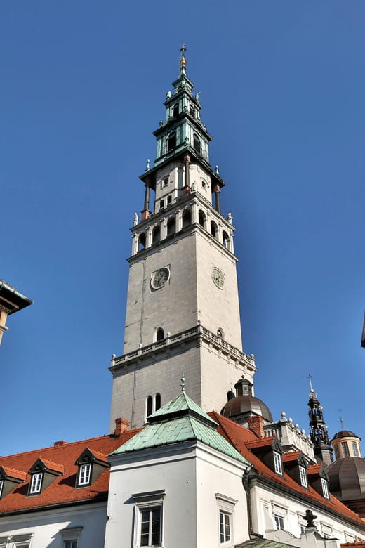 Czestochowa from Krakow: The Black Madonna Day Tour - Entering the Sacred: A Close-Up of Jasna Góra Monastery