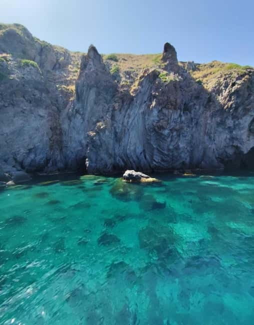 Da Lipari: Tour in Barca Panarea & Stromboli PICCOLO GRUPPO - Who This Tour Is Perfect For