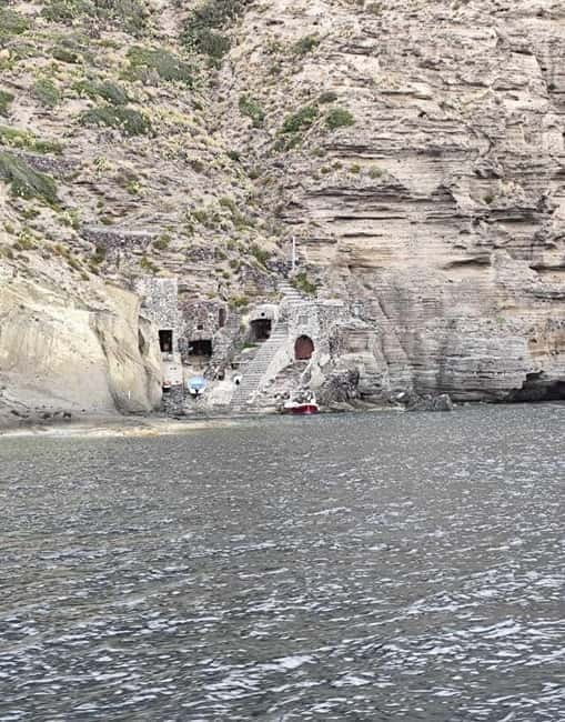 Da Lipari: Tour in Barca Salina e Lipari (7h) PICCOLO GRUPPO - Who Is This Tour Best For?