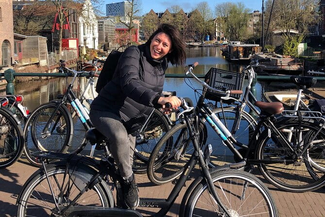 Daily group bike tour in Spanish. - A Deep Dive into the Experience