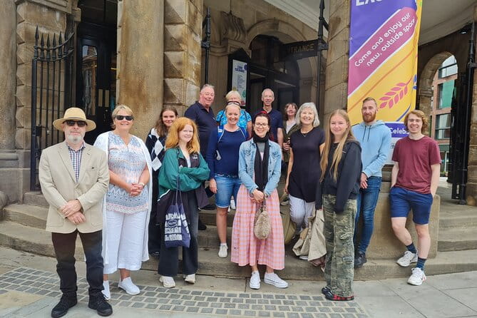 Daily Leeds City Walking Tour (10:30am) - An In-Depth Look at the Leeds City Walking Tour