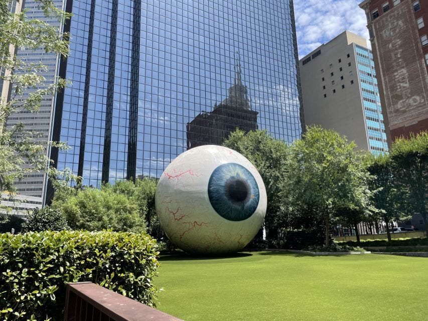 Dallas in Wonderland: A Self-Guided Audio Tour - Navigating the Virtual Dallas Tour