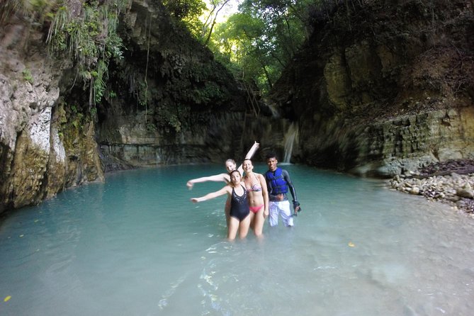 Damajagua Waterfalls Excursion With Lunch Buffet - Lunch at a Local Dominican Restaurant