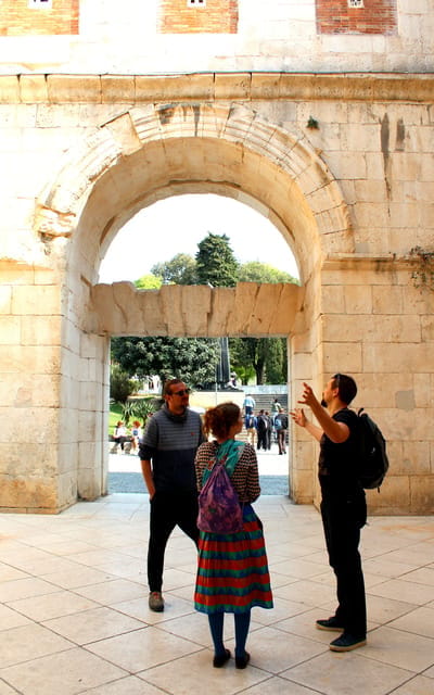 Dark tour of Split - FAQ