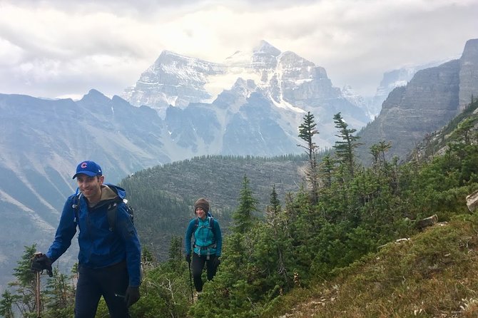 Day Hike in Lake Louise - Guided Tour Highlights