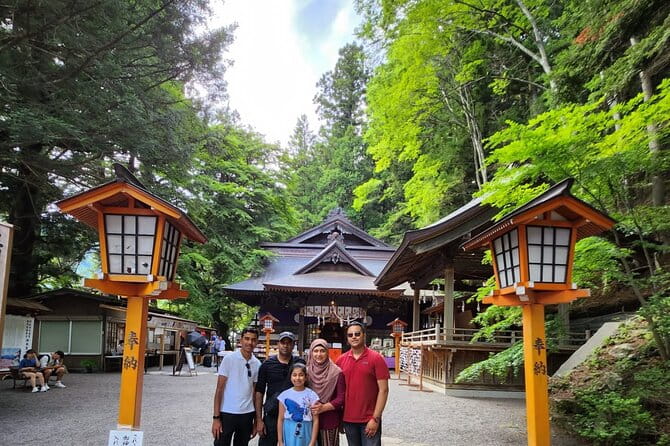 Day Private Tour of Hakone With English Speaking Driver - Exploring Owakudani Valley