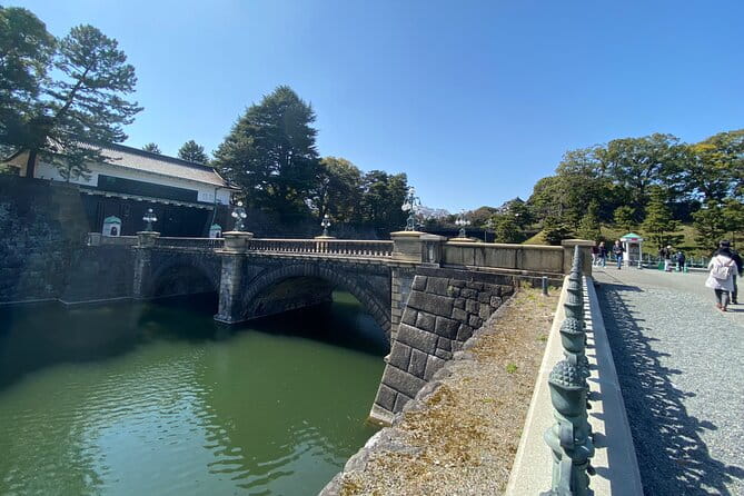 Day Tour All Three EDOs: Nikko to Kawagoe & the Imperial Palace - Dining Experiences