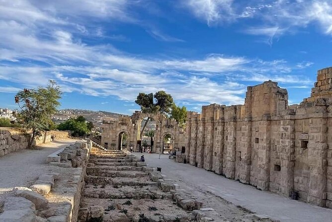 Day Tour Jerash, Ajloun and Umm Qais From Amman - Umm Qais Excavation