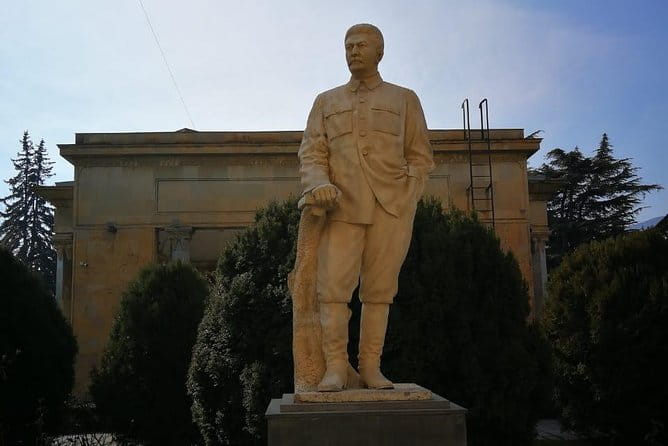 Day tour: Jvari, Mtskheta, Gori, Uplistsikhe & Home-Cooked Lunch - FAQs