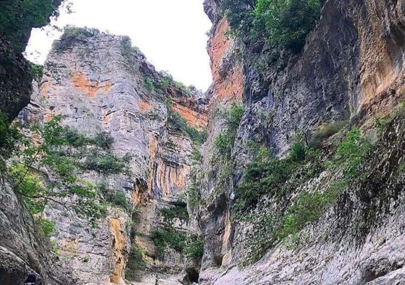 Day Tour to Përmet,Explore Albanias Natural&Cultural Beauty - Visiting the City Museum