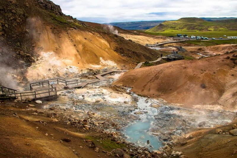 Day Trek to Seltun: Smoky Mountains and Lakes - moderate - Discovering Iceland Beyond the Crowds
