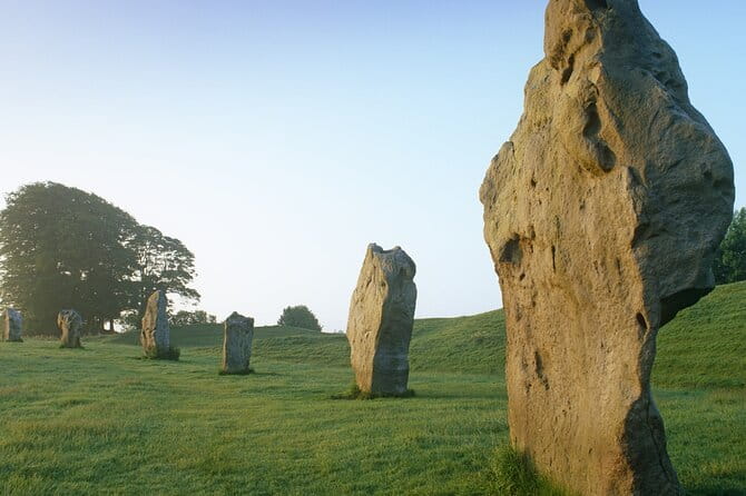 Day trip by coach - Stonehenge, Avebury & Uffington White Horse - Key points / Takeaways