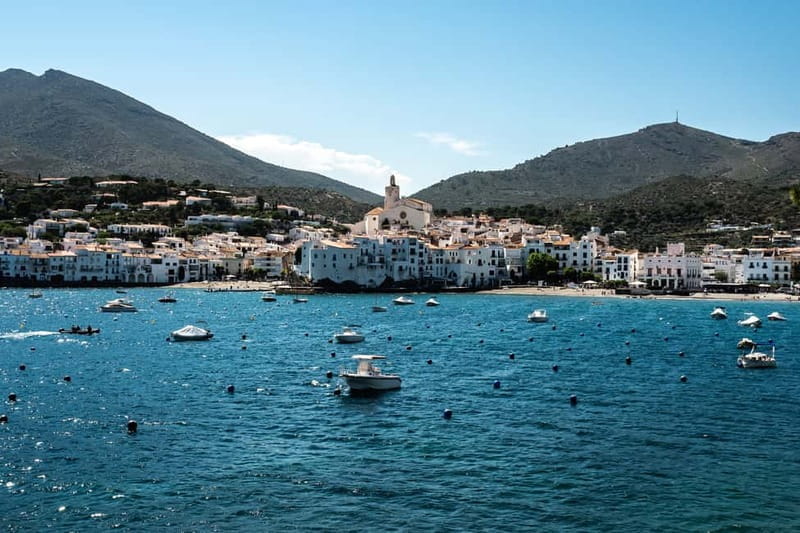 Day trip Cadaqués & Roses from Barcelona - Costa Brava - Arriving in Cadaqués: A Village of Artistic Inspiration