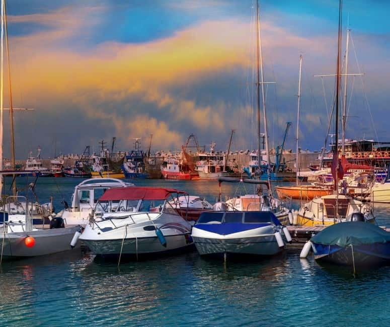 Day Trip from Bucharest to Constana with Live Guitar Music - FAQ