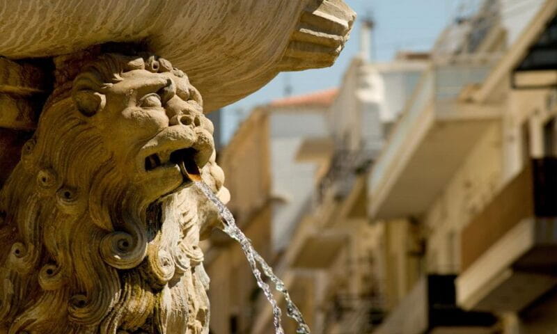 Day Trip To Heraklion City Center & Market & CretAquarium - Who Will Love This Tour?