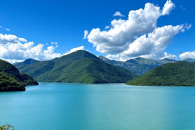 Day Trip to Kazbegi and Gudauri - Transportation and Guide Service