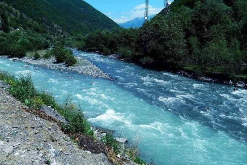 Day Trip to Mount Kazbegi and Gudauri with Licensed Guide - FAQs