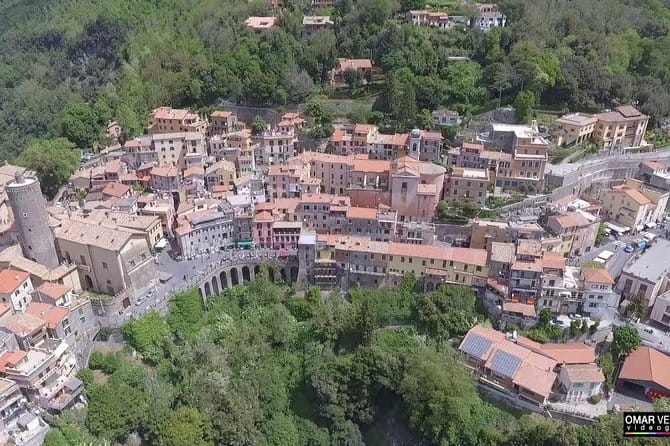 Day Trip to Rome Countryside including Nemi, Frascati, Castelgandolfo - FAQ