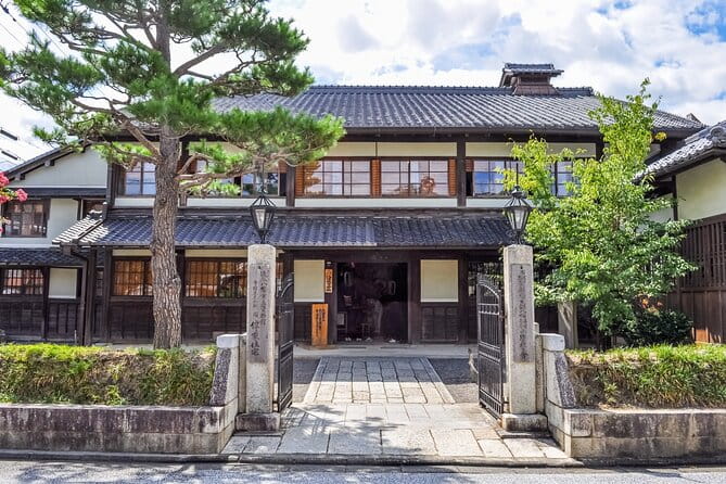 Daytrip Ohmi Hachiman From Kyoto - Pickup Information