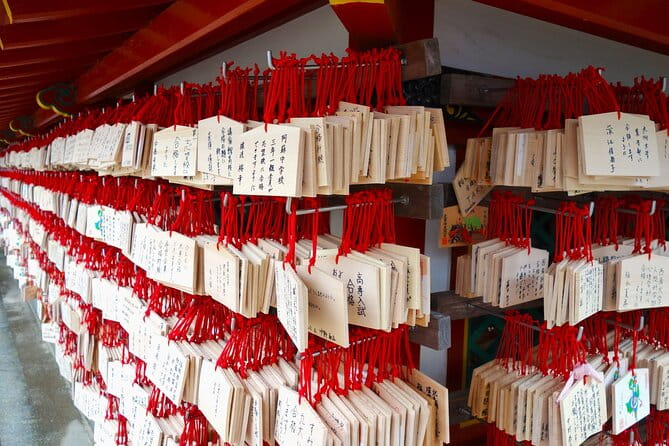 Dazaifu Bungo Mori Roundhouse Beppu Yufuin Private Tour - Local Cuisine and Food Experiences