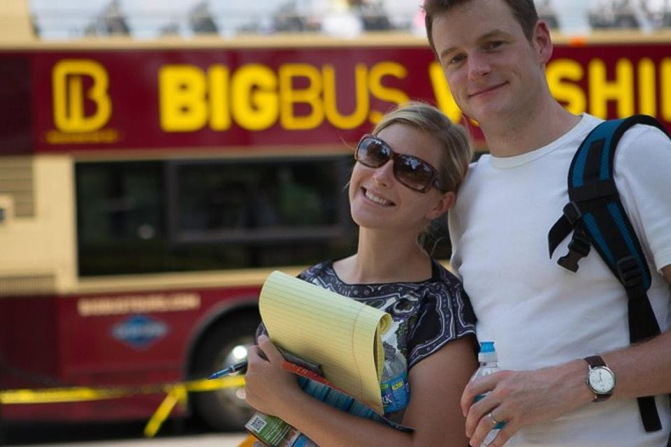 DC: Big Bus Monuments and Memorials Sunset Tour - Meeting Point and Logistics