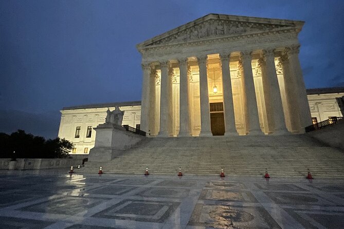 DC Monuments and Memorials Night Tour - Illuminated Memorials